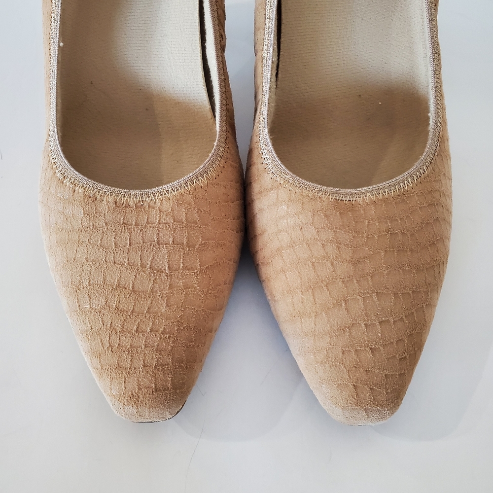 ROS HOMMERSON Sz 9 KARAT Nude Croc Leather Upper Pumps 2.5" Heel Comfort Office - Picture 3 of 15